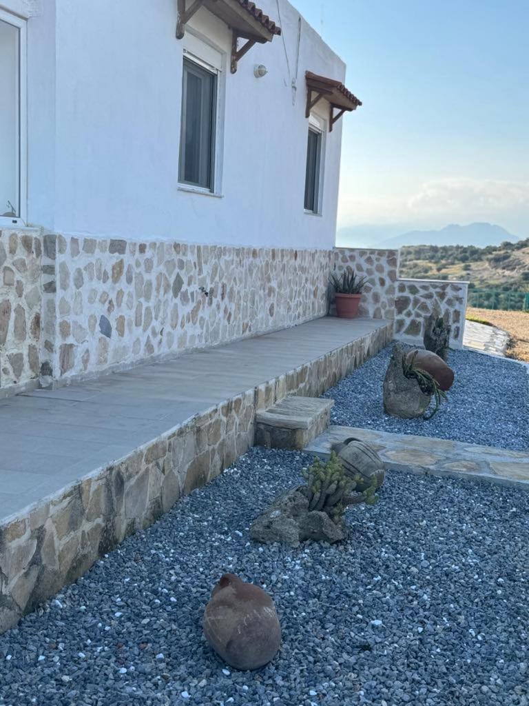 Ferienwohnung Emmanuela House With Garden & Sea View - Triopetra Exterior foto